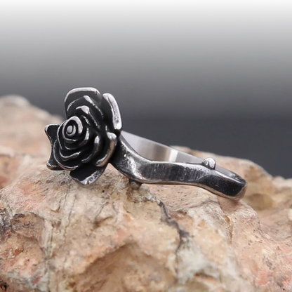 anillo rosa negra